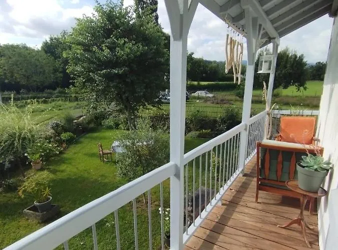 Larraldia * Uhart-Cize