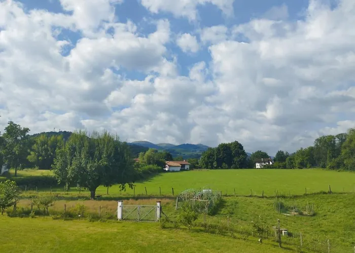 Larraldia Uhart-Cize